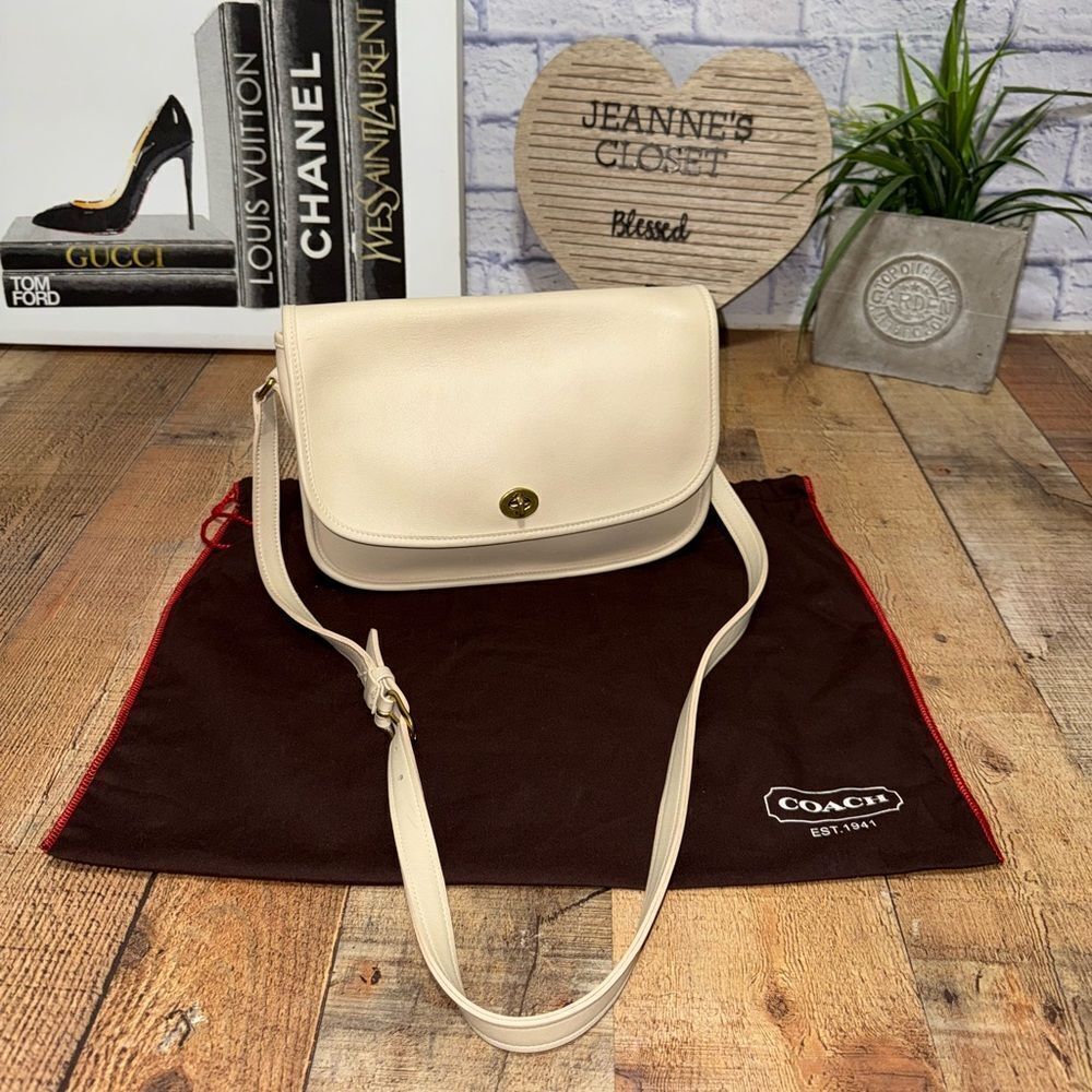 Vintage Coach city bag 9790 bone
